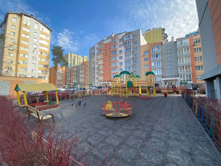 Продаж 1-кімнатної квартири вул. Мінеральна, 45 Ірпінь, ЖК Статус біля парку дубки, центр міста. - фото 1