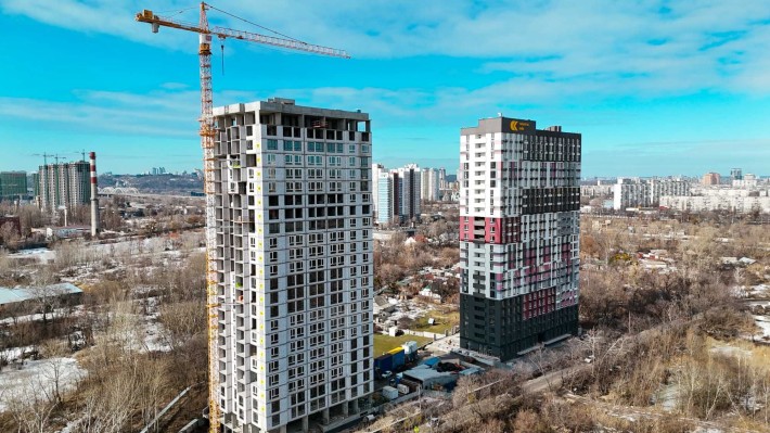 Монолітна новобудова на Позняках — 2К під єОселя, автономний будинок - фото 1