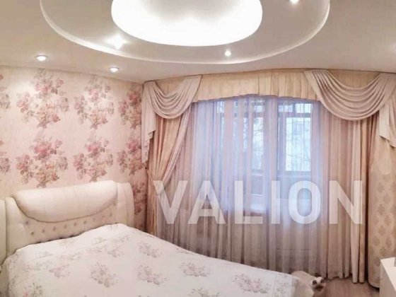 Продам 3к квартиру, з ремонтом, Виноградар, просп. Свободи 15/1