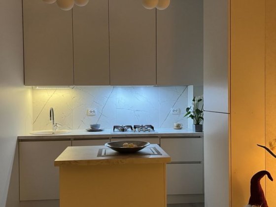 Продам євро 2к з ремонтом, меблями та технікою Ірпінь