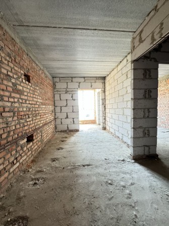 Повноцінна 1к квартира! ГАЗ! Лоджія! Поруч ПАРК! Зручний виїзд на Київ - фото 1
