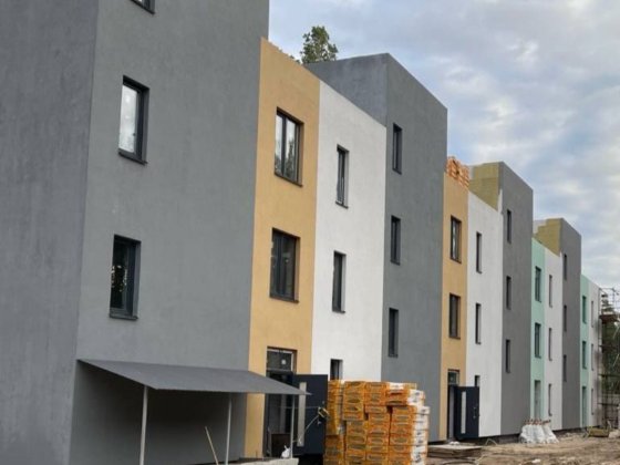Квартира в сосновому лісі,в екологічному районі Києва.