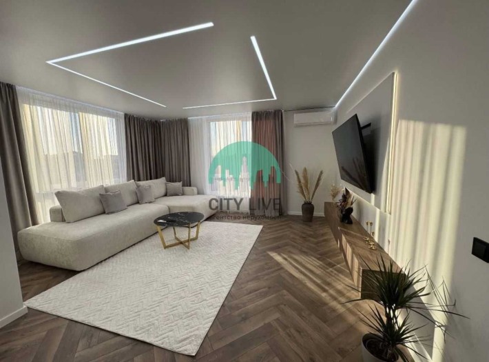 Продаж просторої 3кімнатної квартири в ЖК Family Plaza (38) - фото 1
