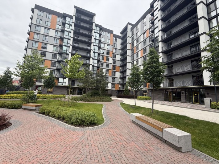 Продад 2к квартири в центрі Вишневого - фото 1
