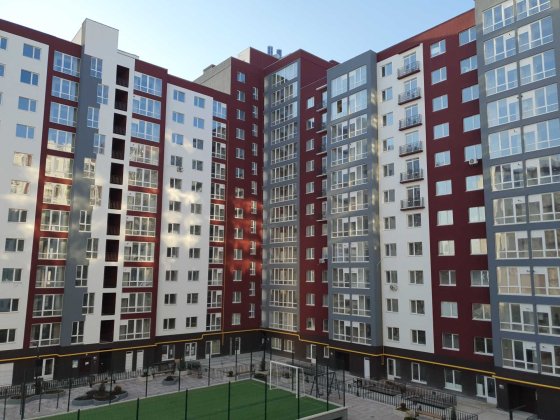 Однокімнатна в центрі продам квартиру Княгинин Галицька-Набережна поруч ратуша 1 кімн видова Ивано-Франковск