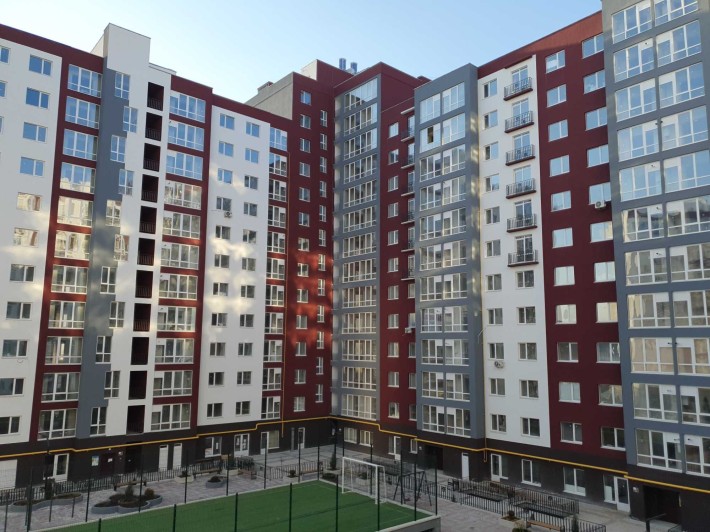 Однокімнатна в центрі продам квартиру Княгинин Галицька-Набережна поруч ратуша 1 кімн видова - фото 1