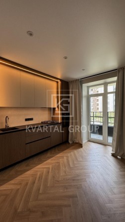 Синергія сіті   1к квартира (євро 2к)  в цегляному будинку - фото 1