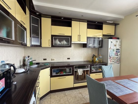 Продаж  1к квартра 45,2м Вишневе Вишневе