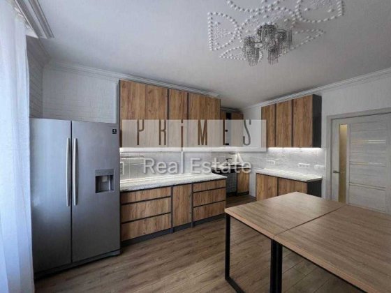 Продаж 2к квартири, вул. Кузнецова, 60/19, Лукʼянівка