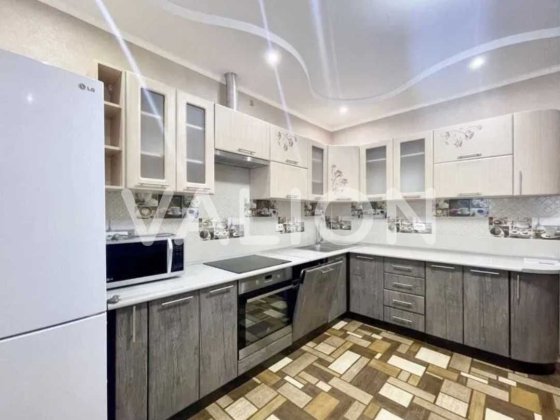 Продам 2кім.квартиру 73,6кв.м. Вишневе вул.Південна 5Б єВідновлення
