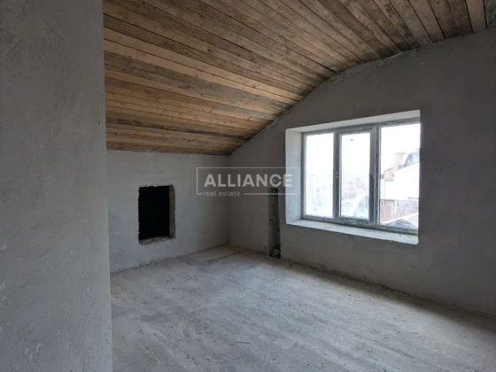 Продам здану 2к квартиру, ліфт працює, всі комунікації, Височана! Ивано-Франковск