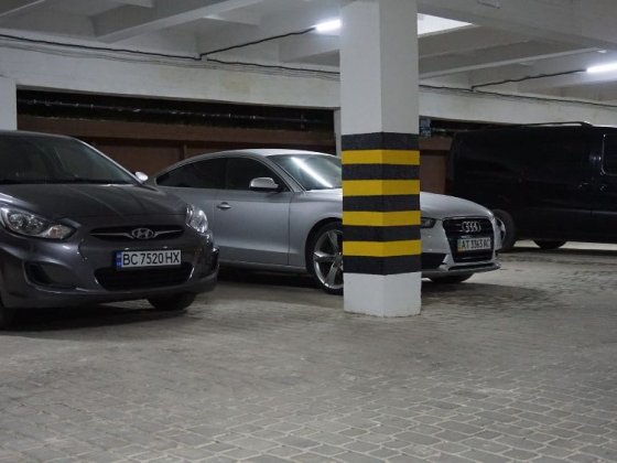 Продаю,ЗДАНУ, Двокімнатну , 62м.кв., Бандери Ивано-Франковск