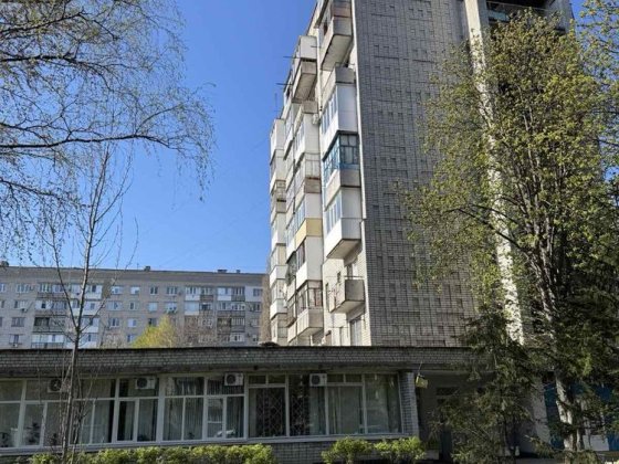 ТЕРМІНОВО продам 1 кімн. квартиру Кременчук