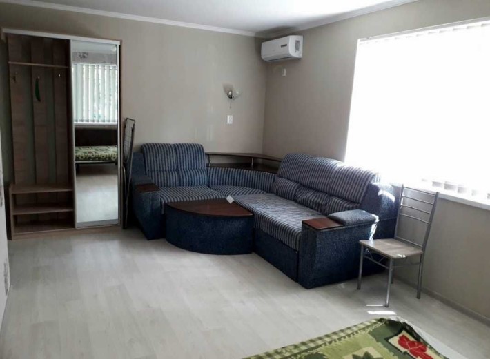 Продам однокомнатную квартиру с ремонтом - фото 1