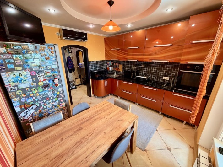 Продаж квартири в районі Східний 3 - фото 1