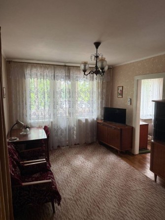 Продам 2 х кімнатну квартиру - фото 1