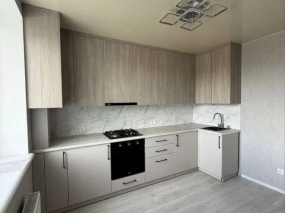 продаж великої 72м2 двохк.кв в центрі м.Ірпінь, будинок з целги, газовий котел! 2% оф Ирпень