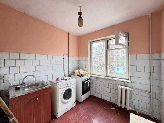 Продаж 3-кімн квартири вул. П Глазового пл. В. Великого Кривий Ріг