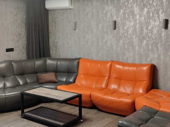 Продаж 3-кімнатної квартири з євроремонтом Кременчук