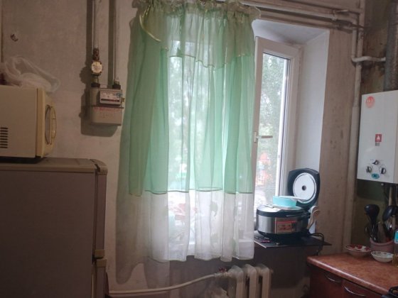 Продаю 1 ком пр Металлургов Кривий Ріг