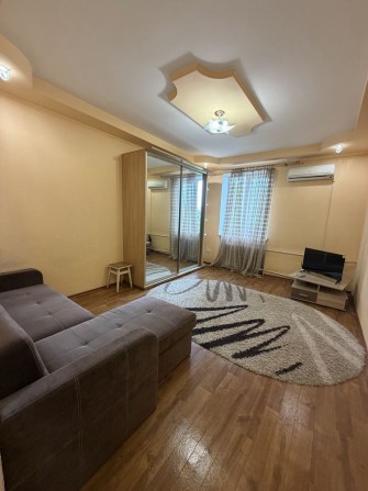 Продається 2 кімнатна квартира в Металургійному районі . - фото 1