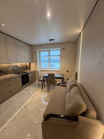 Продаж 1к квартири ЖК Молодість, новий ремонтом - фото 1