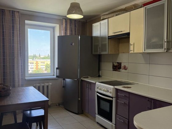 Продам 3к квартиру з меблями і технікою