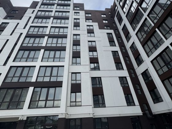 Простора 2-кімнатна квартира 58,6 м² біля Міського озера | 7 поверх Івано-Франківськ