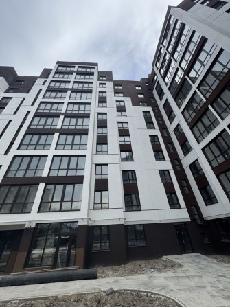 Простора 2-кімнатна квартира 58,6 м² біля Міського озера | 7 поверх - фото 1