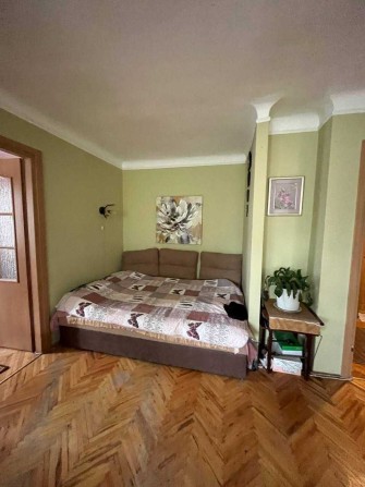 Продається 2 кімнатна квартира по вулиці Коновальця. Можна по програмах! - фото 1