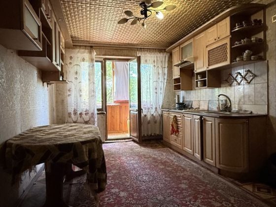 Продаж 3х кімн квартири на Соборності Кривий Ріг