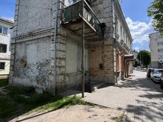 Продаж 1 кімнатної квартири в центрі Луцька з шаленим потенціалом Луцк