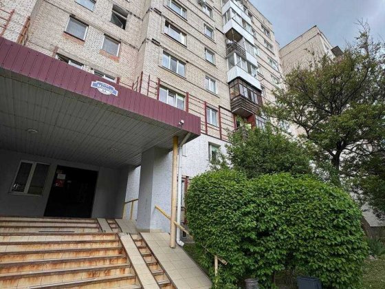 Продається 2 кімнатна квартира