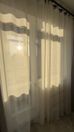 Продається простора 4-кімнатна квартира біля парку та школи, 93 м² з ремонтом та меблями — заїжджай  - фото 1