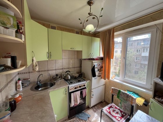 Продаж 3-к квартири на п. Артему, Балакіна Кривий Ріг