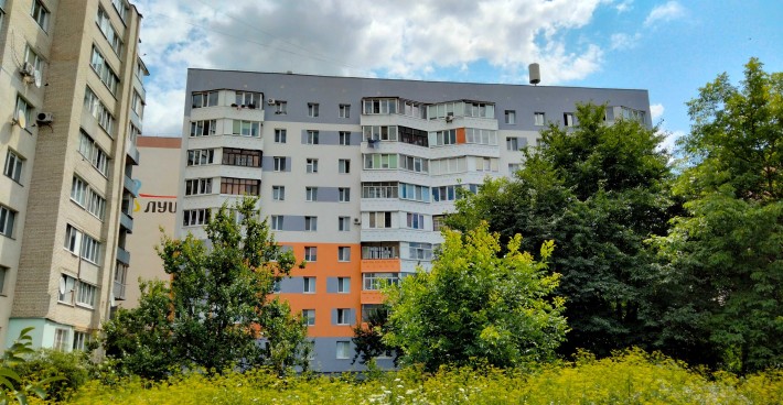 Продам  2 км. квартиру по вул. Конякіна - фото 1