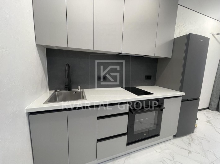 Продаж квартири з новим ремонтом в найближчому ЖК до Києва - фото 1