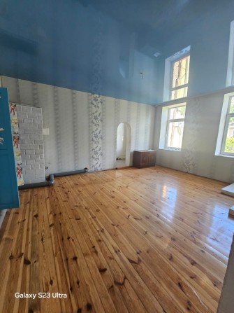 Продаж 2 кім. квартири у центрі міста, можливо під комерційну діяльність! - фото 1