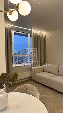 Продаж 2-к квартира з ремонтом, ЖК «Центральний-2», вул. Університетська 3/5 - фото 1