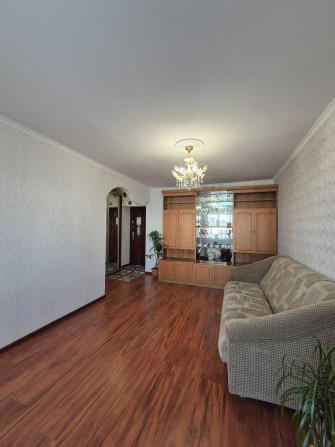 Продаж  2 кімнатної квартири з ремонтом - фото 1