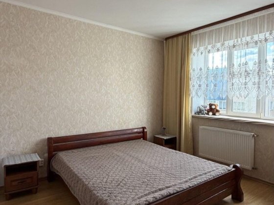 Двокімнатна квартира, Каскад Івано-Франківськ