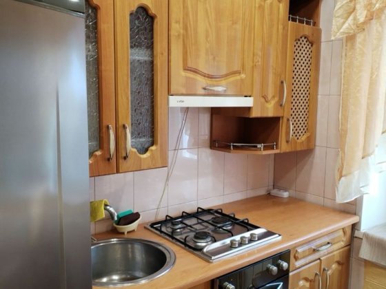 Продам затишну 1-кімнатну квартиру в Саксаганському районі (зупинка «Космонавтів») Кривий Ріг