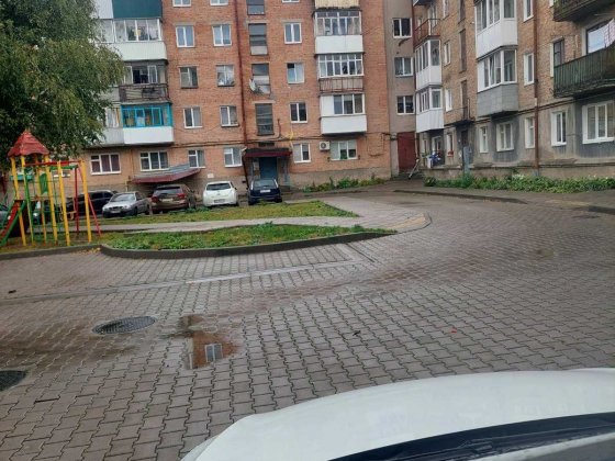 Продається 3 к. квартира в м. Луцьку в р-ні Київського майдану Луцк