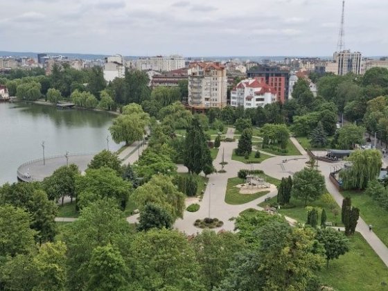 Преміальна 3 - кімната квартира для великої сім'ї з видом на озеро! Ивано-Франковск
