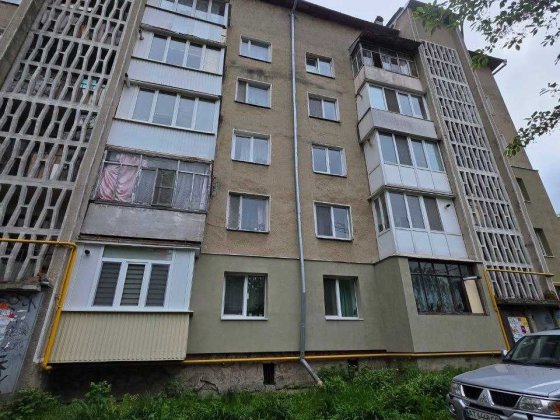 Продається 2 кімнатна квартира в Центрі Івано-Франківськ
