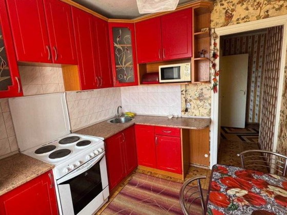 Двокімнатна квартира в гарному житловому стані, Виставка Хмельницький
