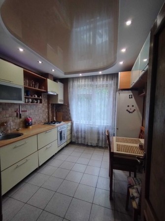 ЕКСКЛЮЗИВНА КВАРТИРА, терміновий продаж ! З Євроремонтом - фото 1