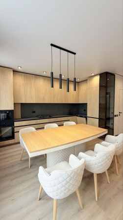 Стильна 3к квартира з дизайнерським ремонтом біля ЦЕНТРУ | ЖК Provance Home - фото 1