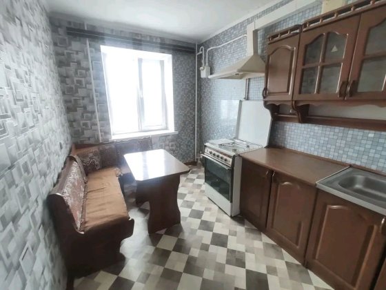 Оренда 3к.біля ринку Бердичів