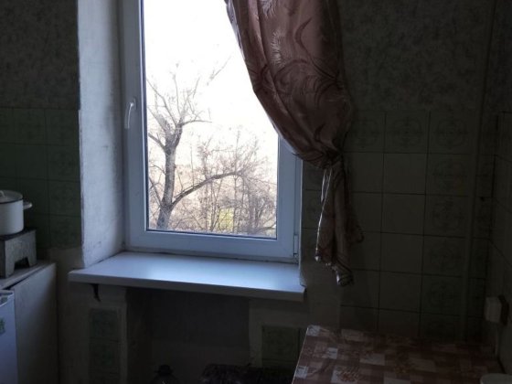 Здам 1 кімнатну затишну квартиру.пр-т Відродження, 9. 5 поверх. Каменское